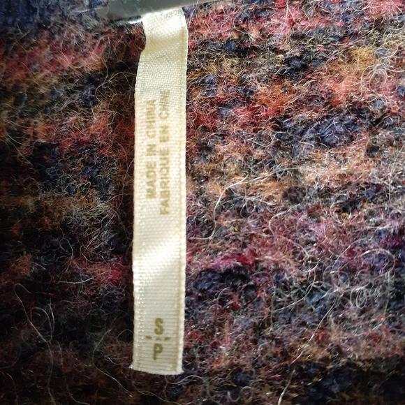 Free People Sweater - Picture 7 of 7